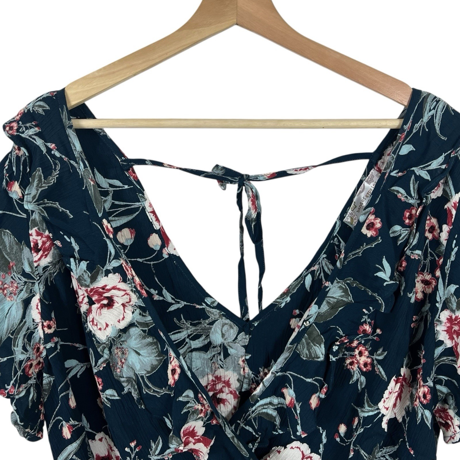 Band of Gypsies Ruffle Wrap Top Teal Blush Floral Woven Crepe Surplice V Neck