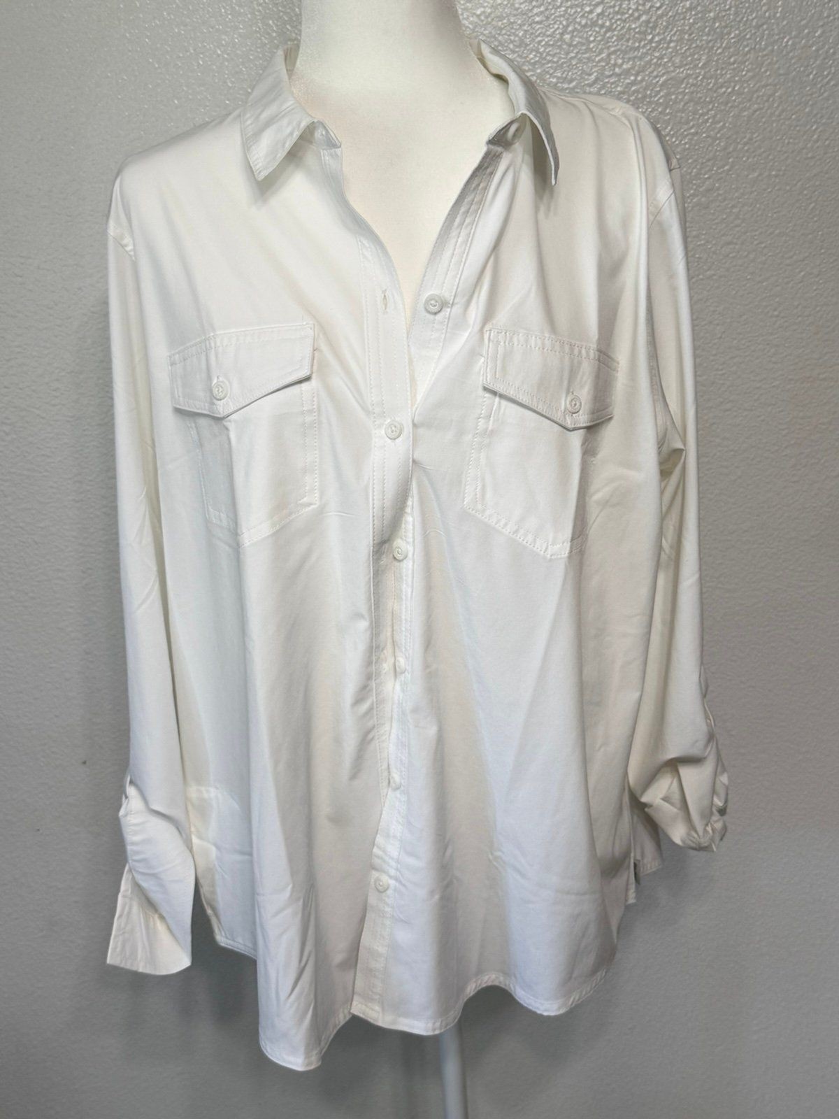NWT. Eddie Bauer Womens Departure Button Down Travel Shirt Size XLWhite $65 P159