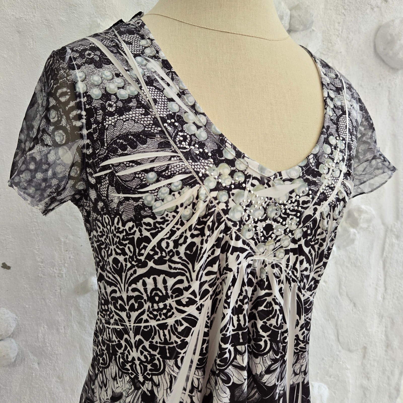 Live and Let Live Black White Lace Back Mixed Print Y2K Whimsigoth Top Size M