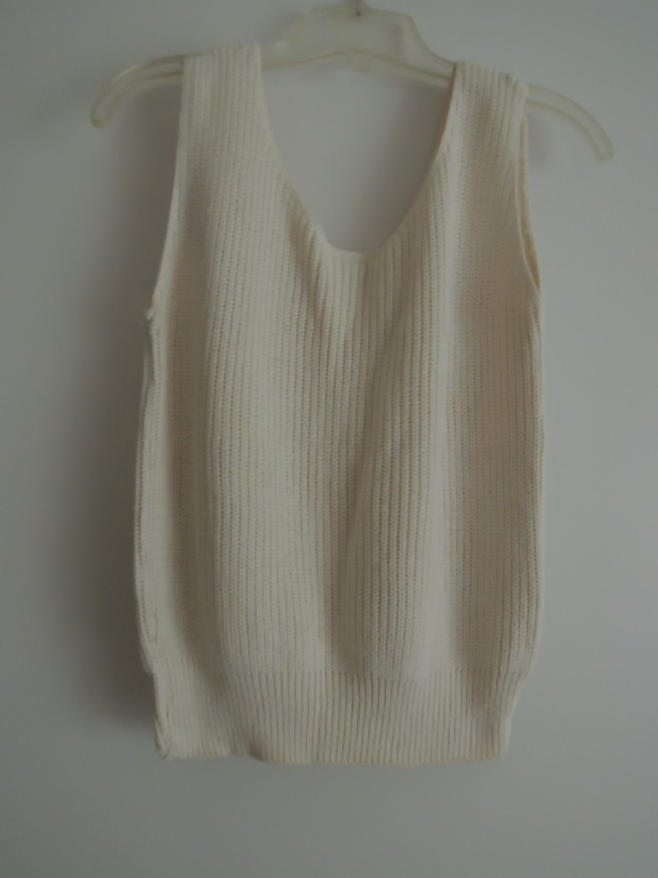 Ladies Crop Top Size M Off White Cotton Knit S/L Sweater Vest Top -Jason Maxwell