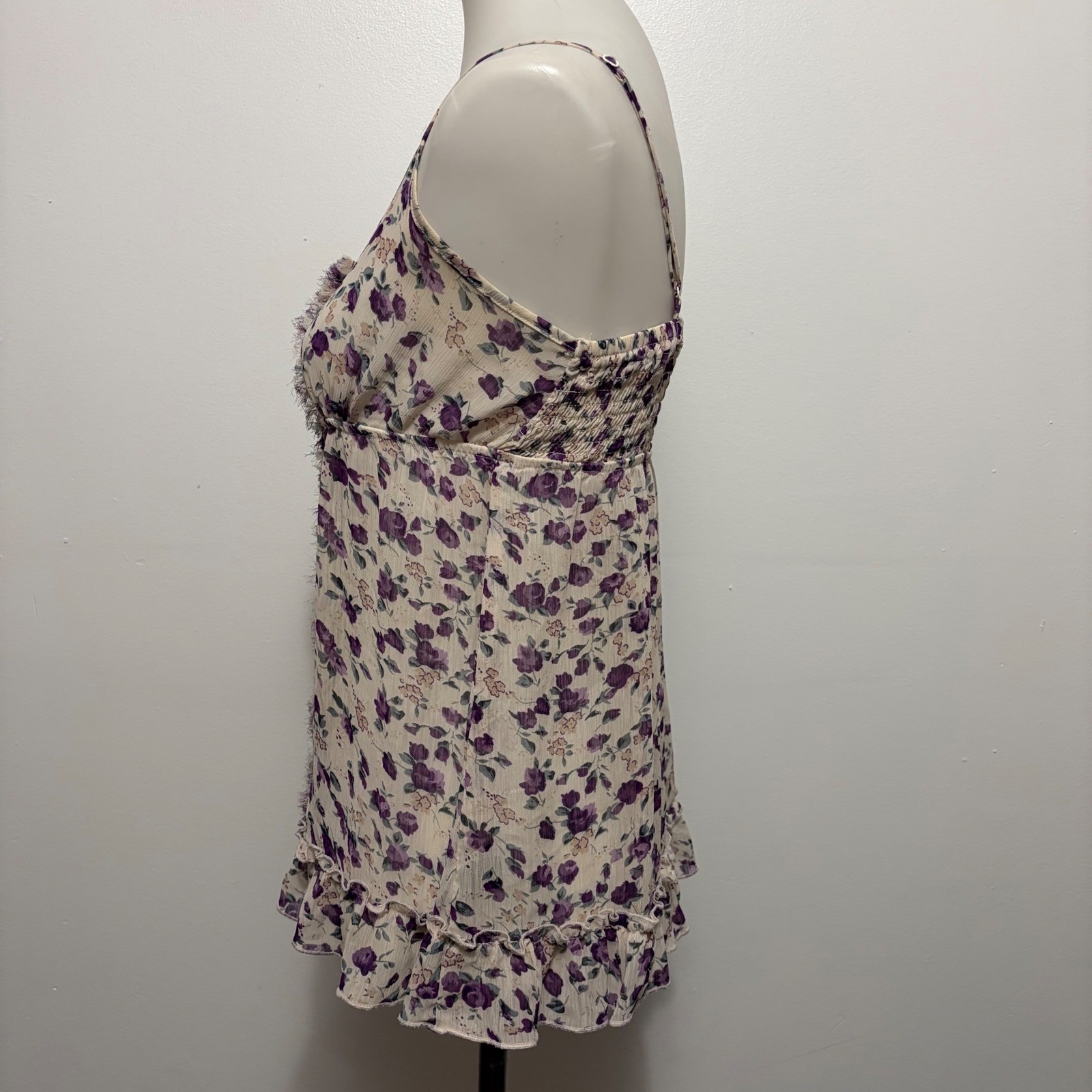 Express Floral Camisole Medium Purple Ruffle Fringe Smocked Babydoll Top Fairy