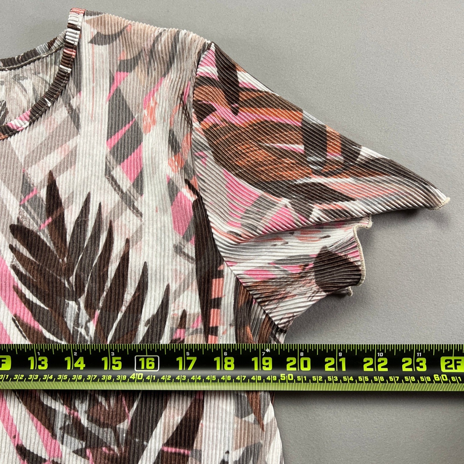 Womens Blouse Top Medium Multicolor Palm Leaf Ribbed Short Sleeve Crew Neck
