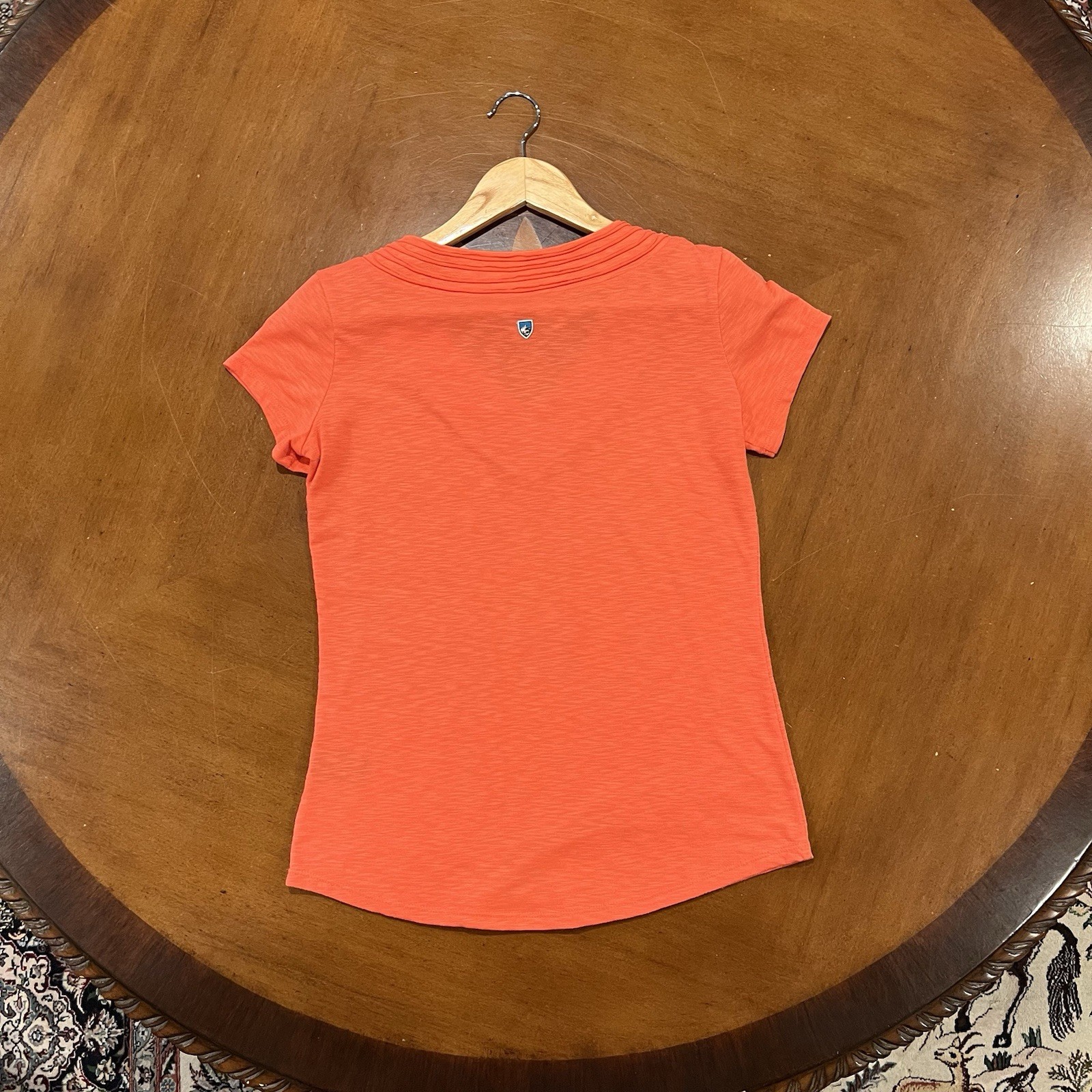 Kuhl Women’s Sora Short-Sleeve V-Neck Tee Coral Small Slub Knit Moisture Wicking