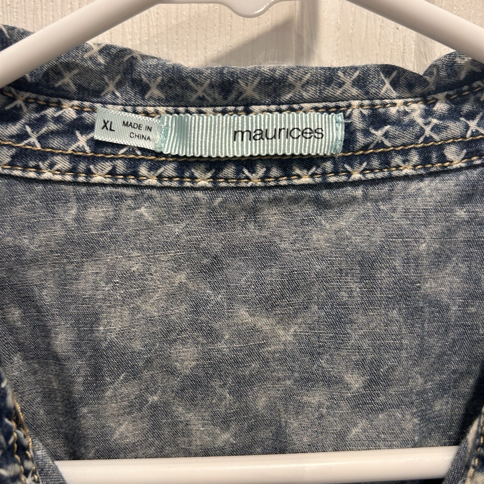 Maurices Womens XL Blue Acid Wash Geometric Cross Print Cotton Button Down Shirt