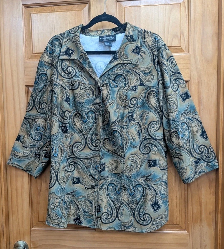 Requirements Women’s Shirt Top 1X Paisley Button Down Front
