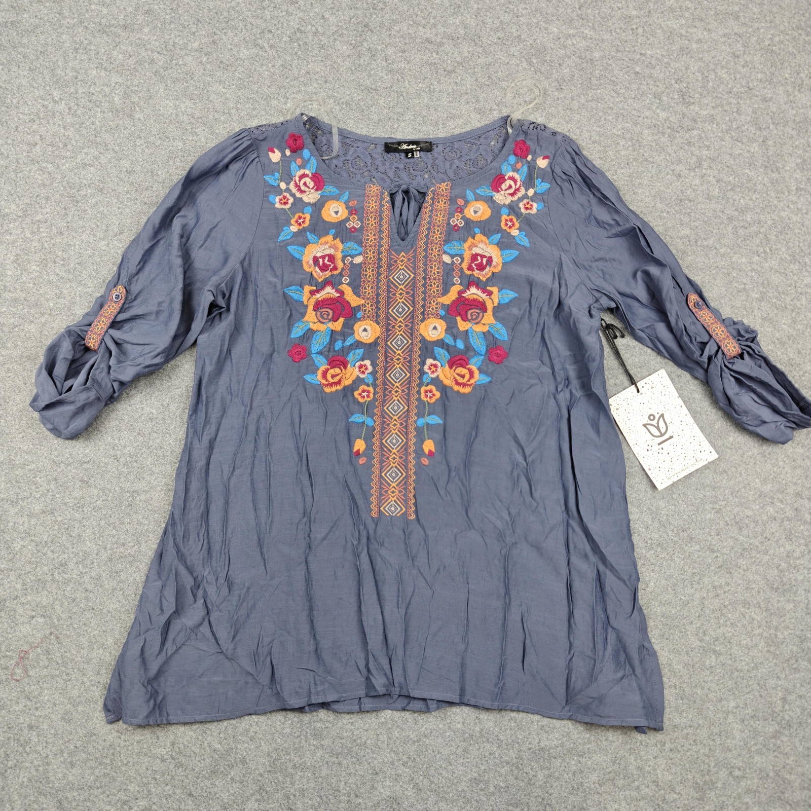 Andree By Unit Blouse Womens Small Blue Floral Embroidered Boho Tunic Top New