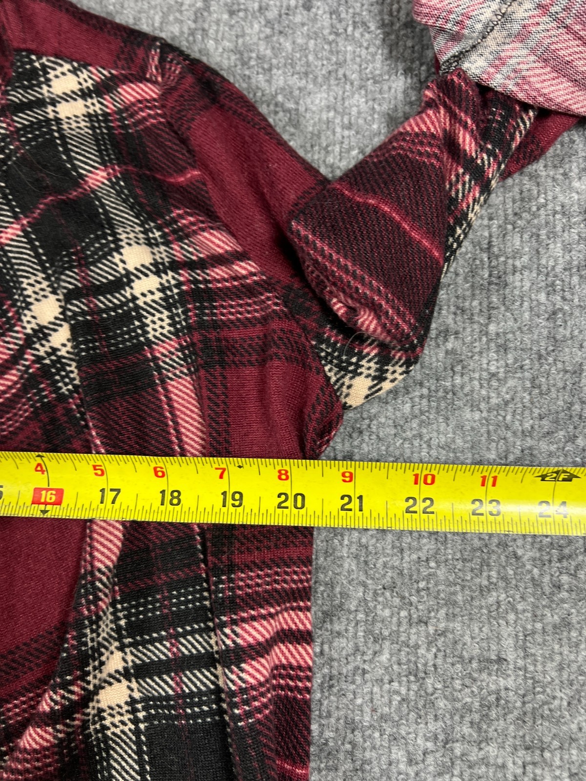 New York Laundry Flannel Cover Up Womens L Multicolor Open Front Roll Tab Sleeve