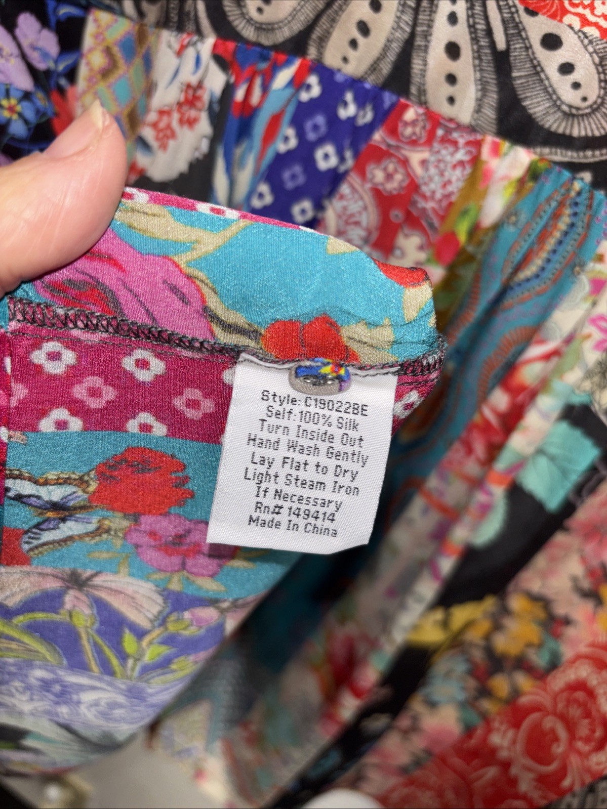 Johnny Was multicolor patterned treble Sofia button up L Silk Button Long Sleeve