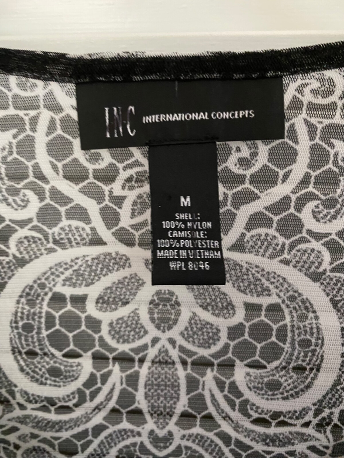 I.N.C. International Concepts Women’s Black & White Sheer Blouse L NWT
