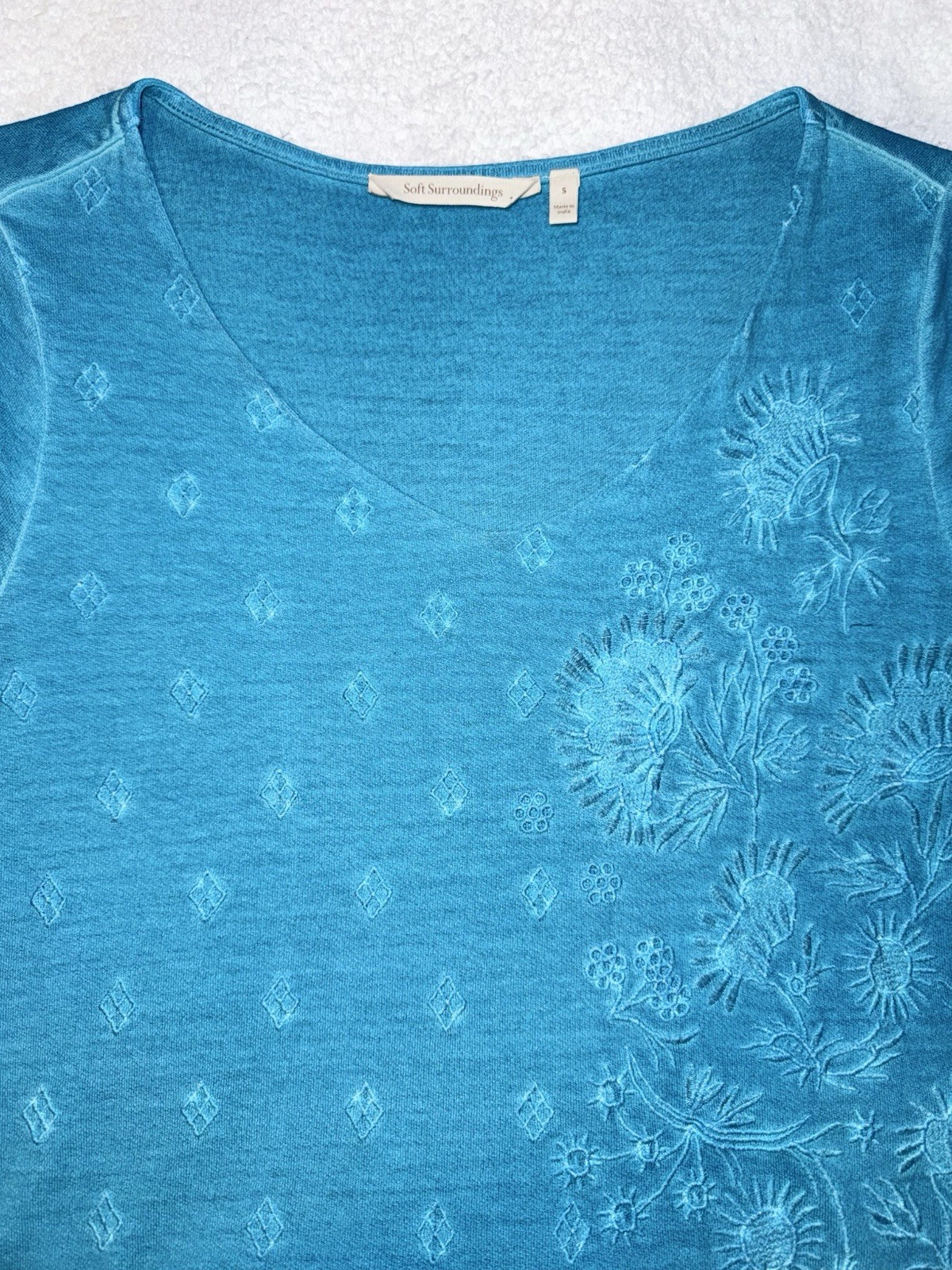 Soft Surroundings SMALL Blouse Robin Egg Blue Floral Embossed Assymetric Hem