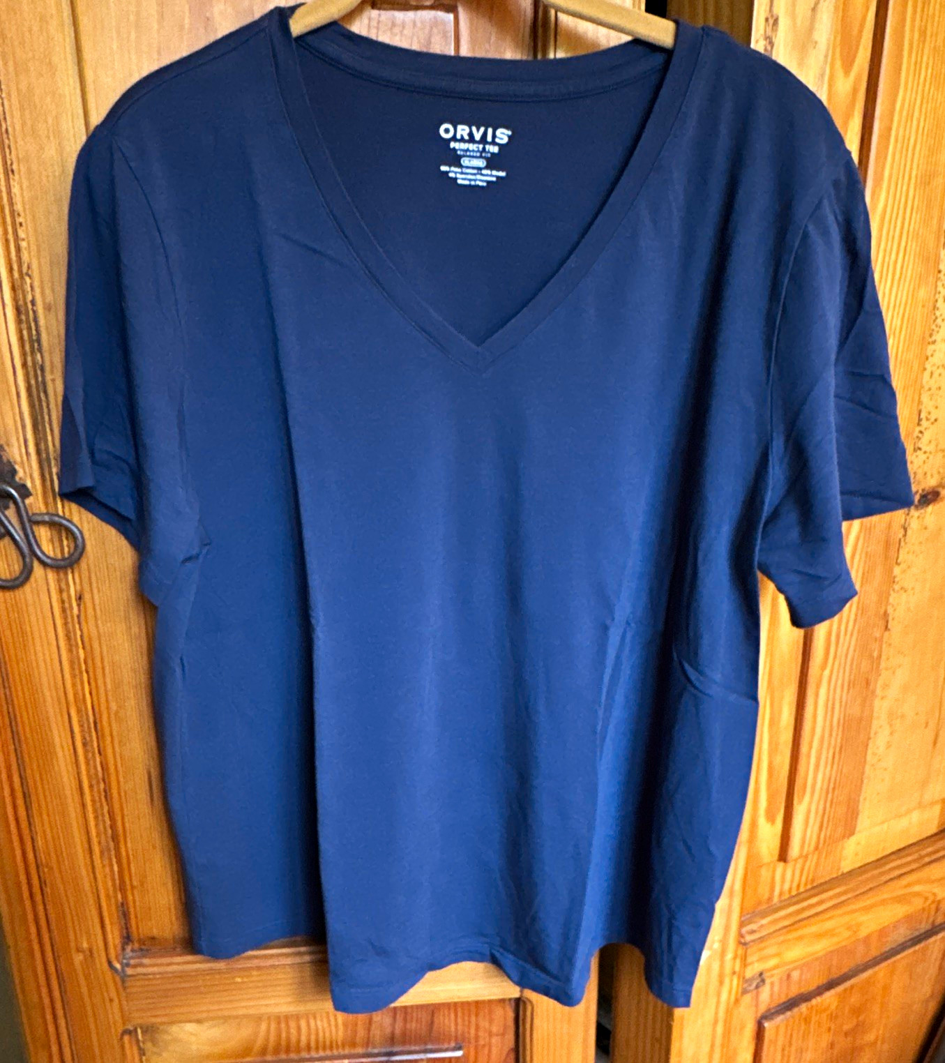 Orvis Perfect Tee Women’s XL Black Relaxed Fit V-Neck Short Sleeve Knit T-Shirt