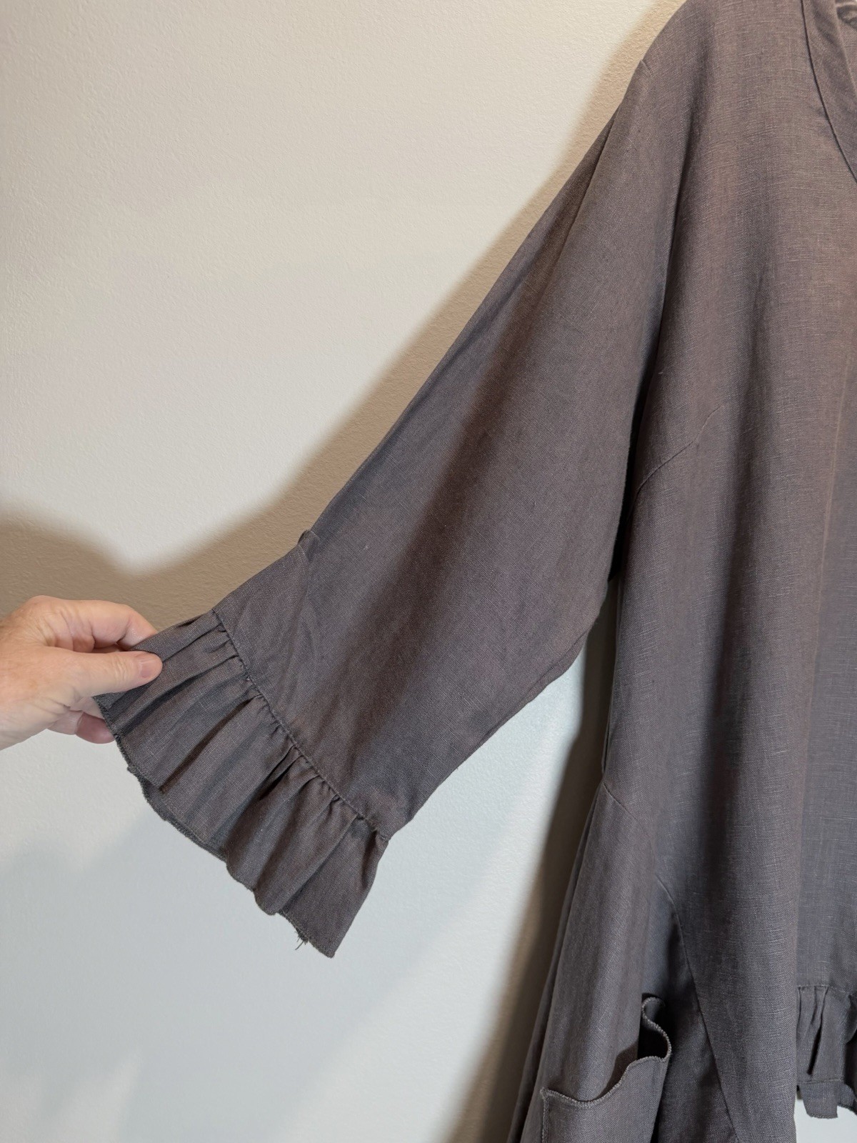 Sassy Rags Taupe Gray Ruffled Linen Tunic Top – Lagenlook, Boho – Extra Large