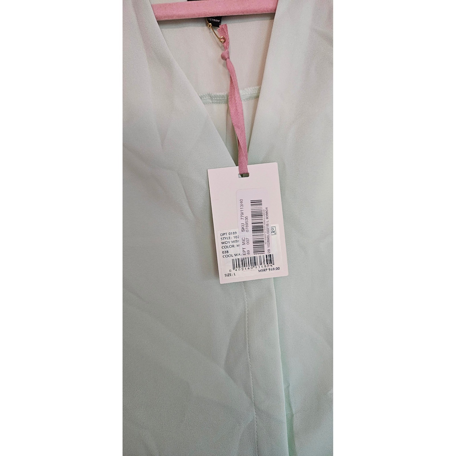 Alex Marie Women Cool Water Mint Green Sleeveless V-Neck Blouse Size L NWT