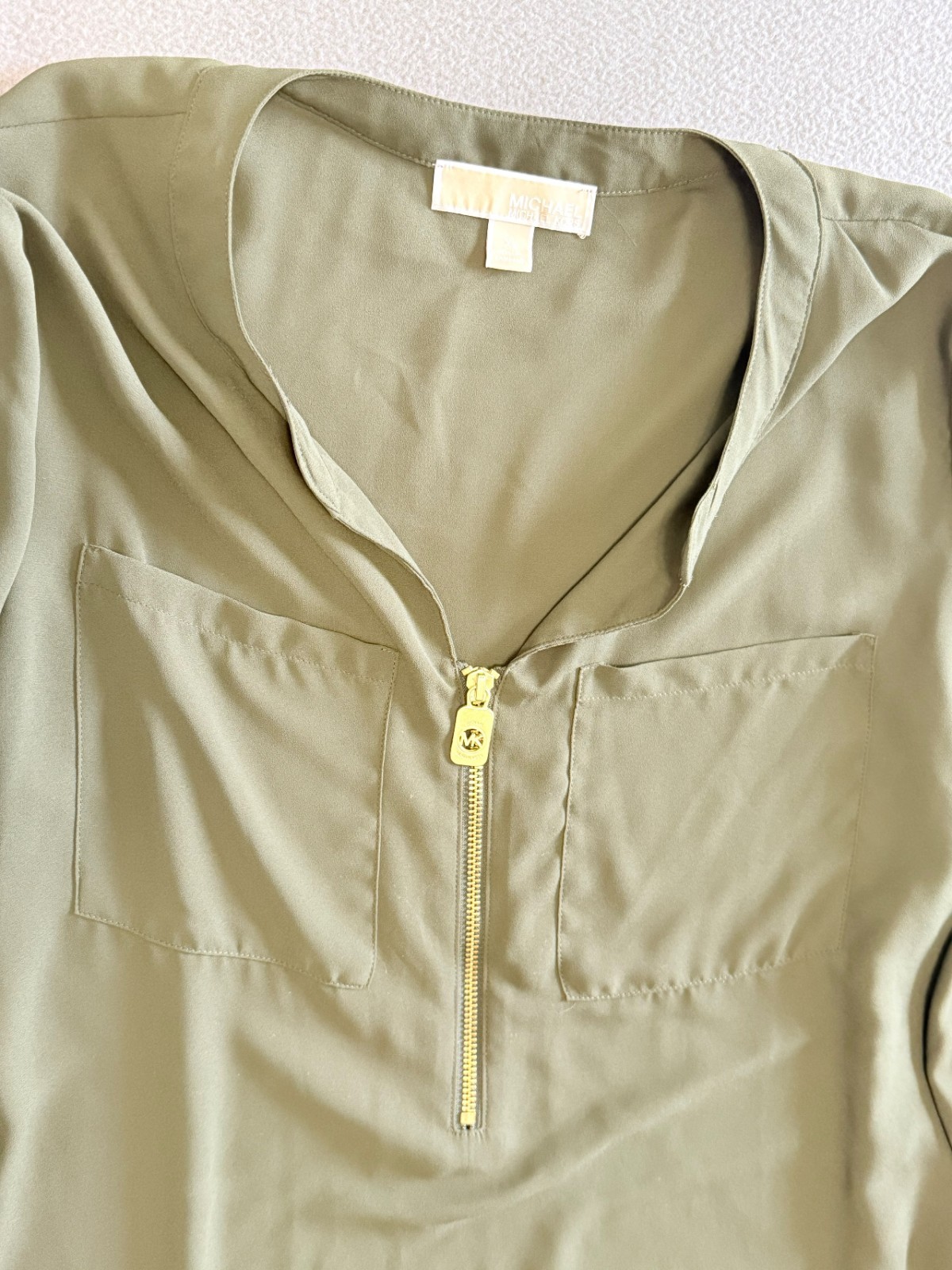 MICHAEL Michael Kors Women’s Solid Green Half-Zip Roll-Tab Long Sleeve Blouse XL