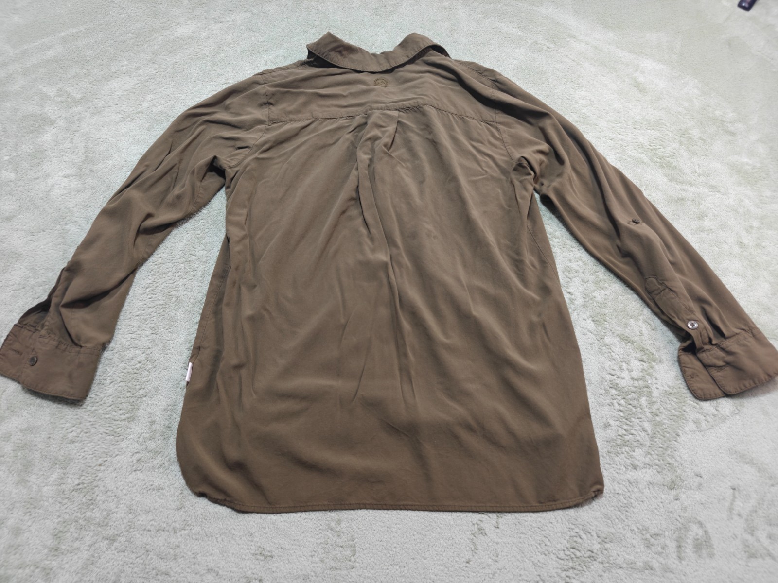 Magellan Outdoors Shirt Womens L Brown Polyester Long Sleeve Roll Tab Fishing Te
