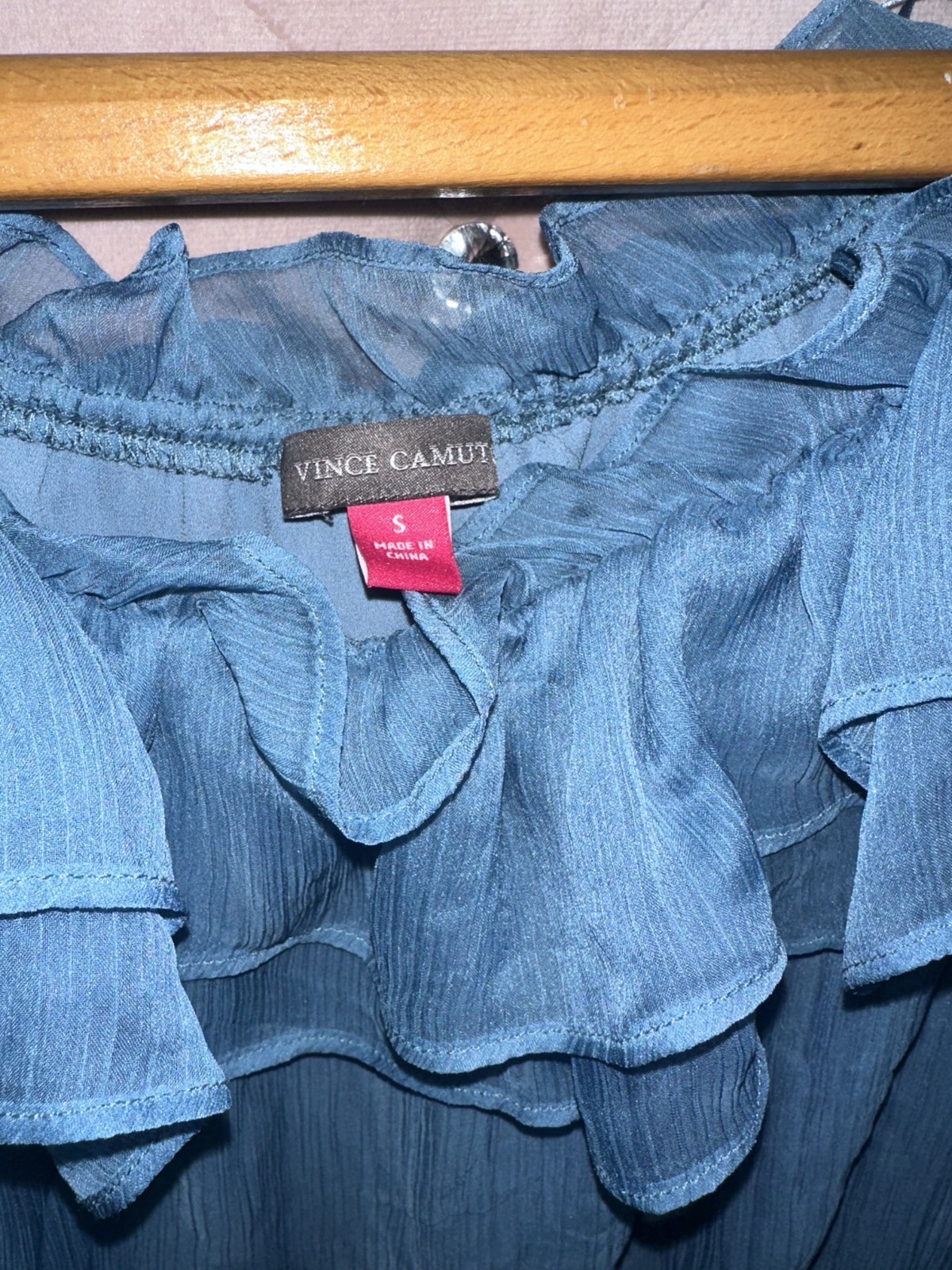 Vince Camuto for Dillard’s Special Edition Ruffle Top Size Small