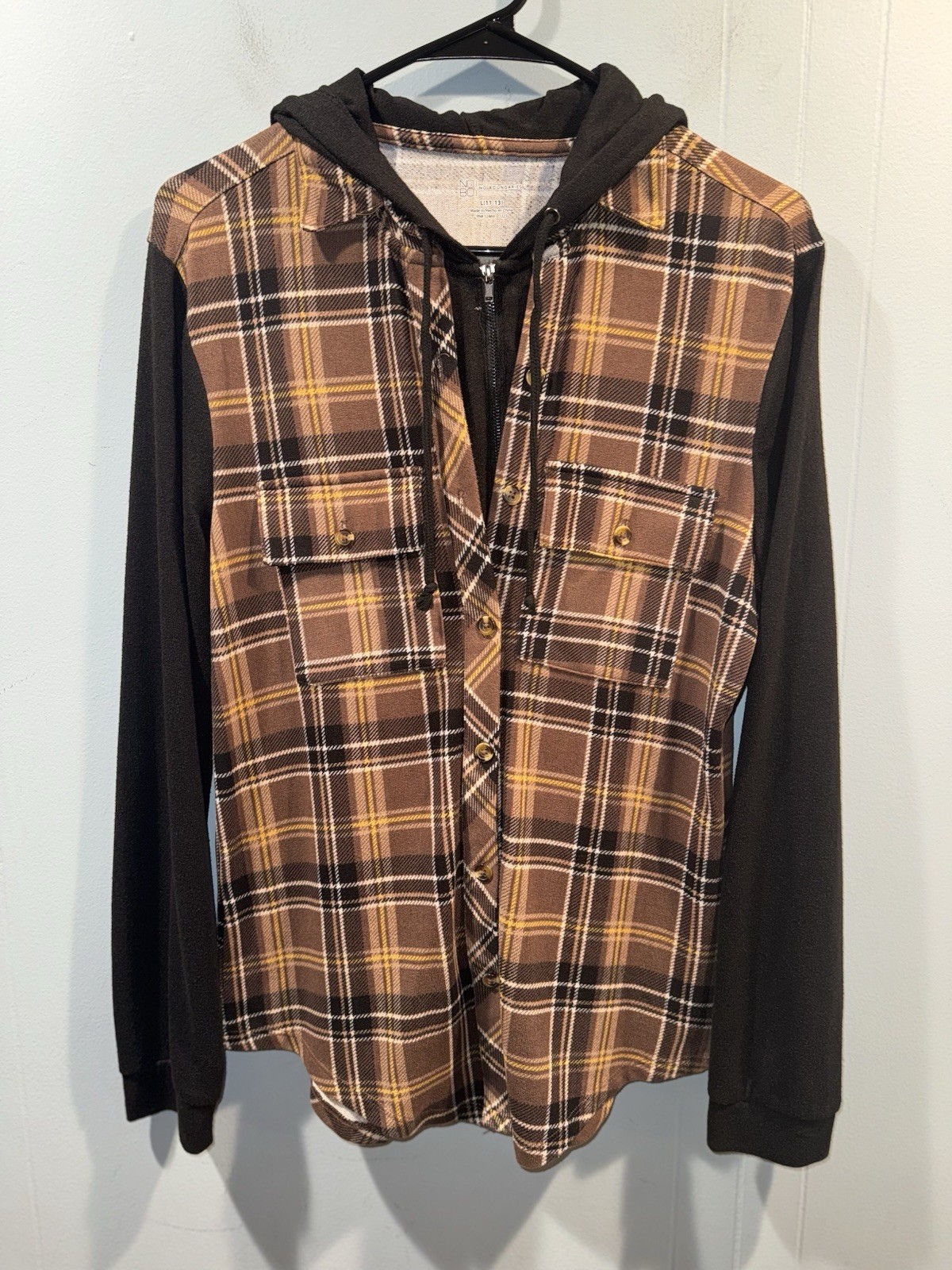 Womens No Boundaries Shirt Button Up And Zipper With Hood Size L (11-13) Brown