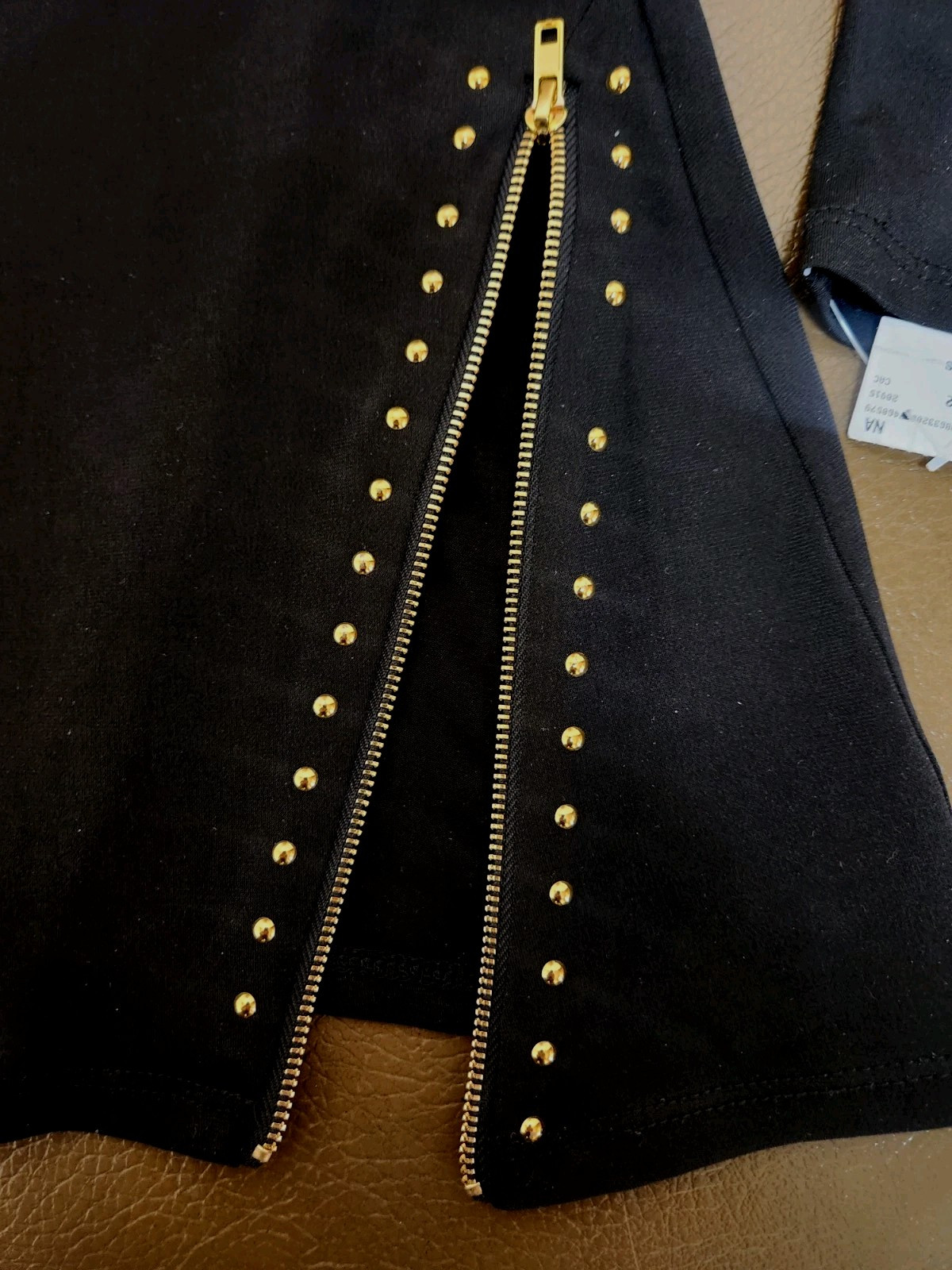 Black Studded Long Sleeve Top. Zipper Accents. Large. NWT. By Carmen.