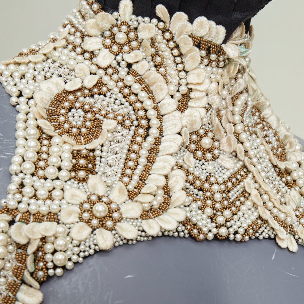 rare ALEXANDER MCQUEEN 2013 Runway pearl bead embroidery halter neckpiece IT40 S