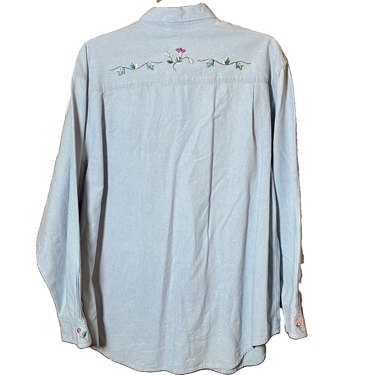 Vintage Disney Winnie The Pooh Women’s Embroidered Blue Cotton Button Up Large