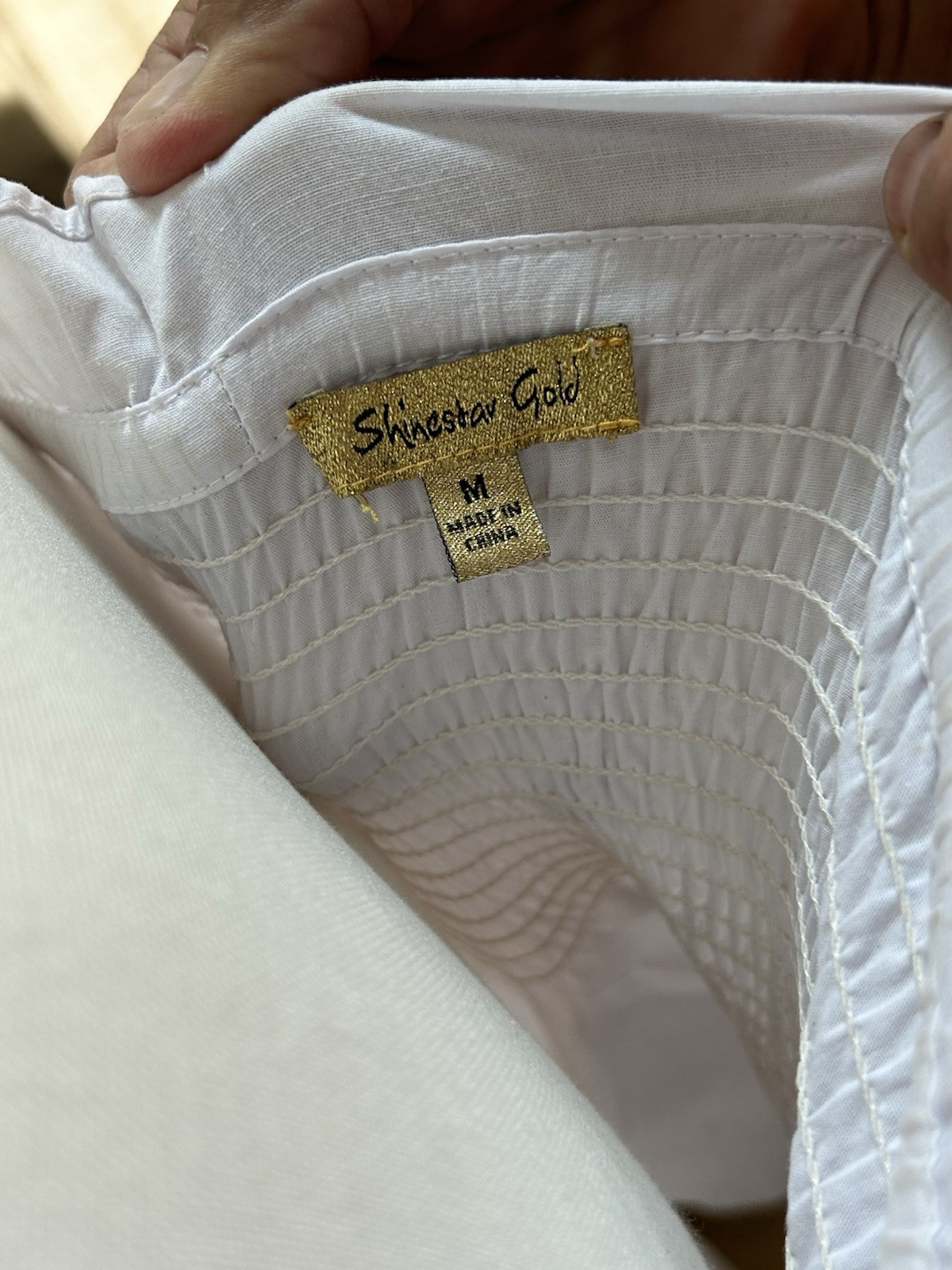Ladies Top White Coastal Sz M Preppy Princess Fairy Cold Shoulder Or Cap