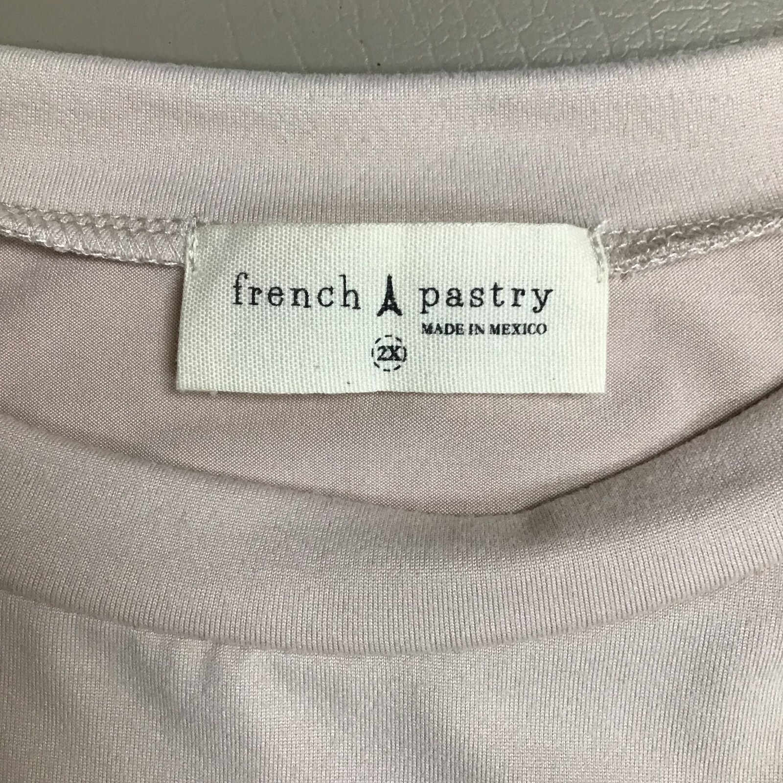 French Pastry Womens Beige Pink Round Neck Pullover Short Sleeve Shirt 2X New
