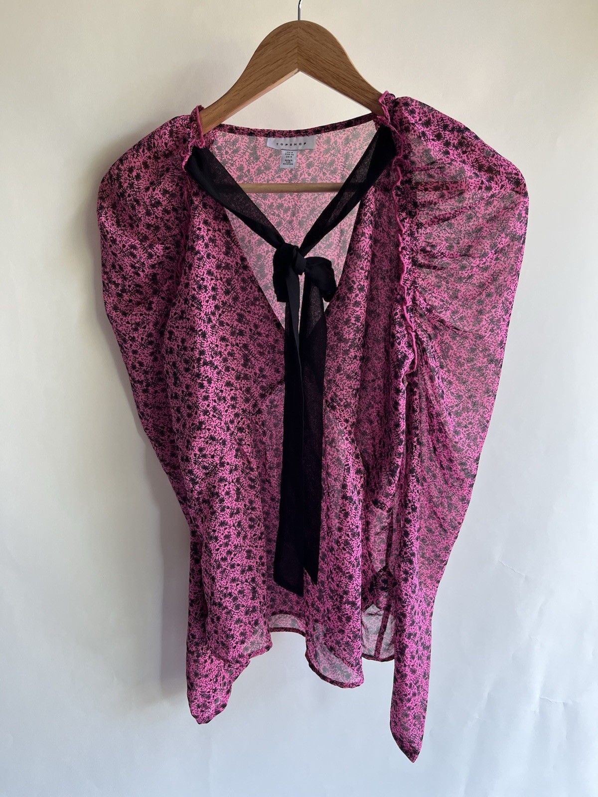 Topshop Blouse Hot Pink Black Bow Tie Ruched Sheer EUC Women’s Sz 4