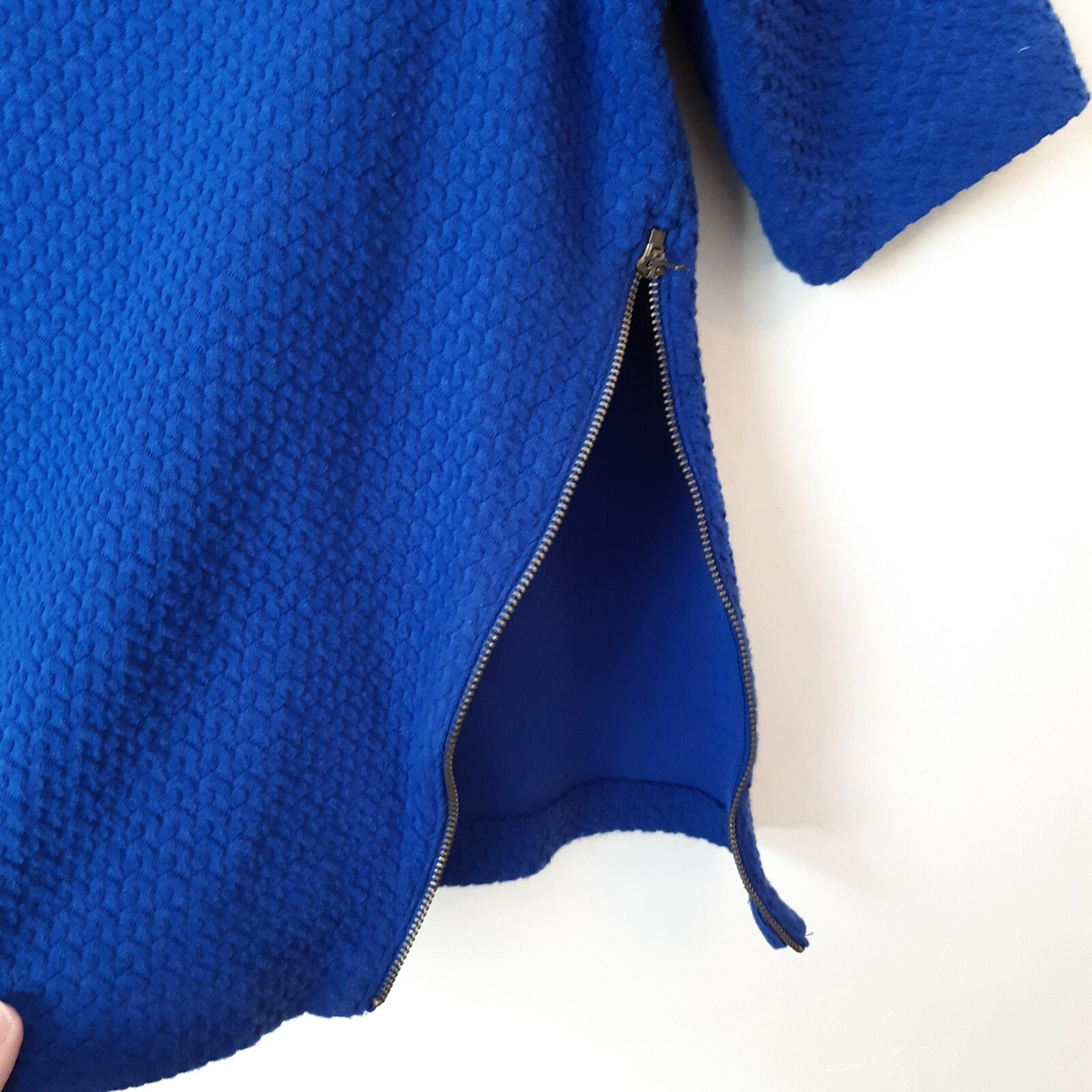 Anthropologie 9-H15 STCL Textured Fabric Top Deep Blue side Zipper small peplum