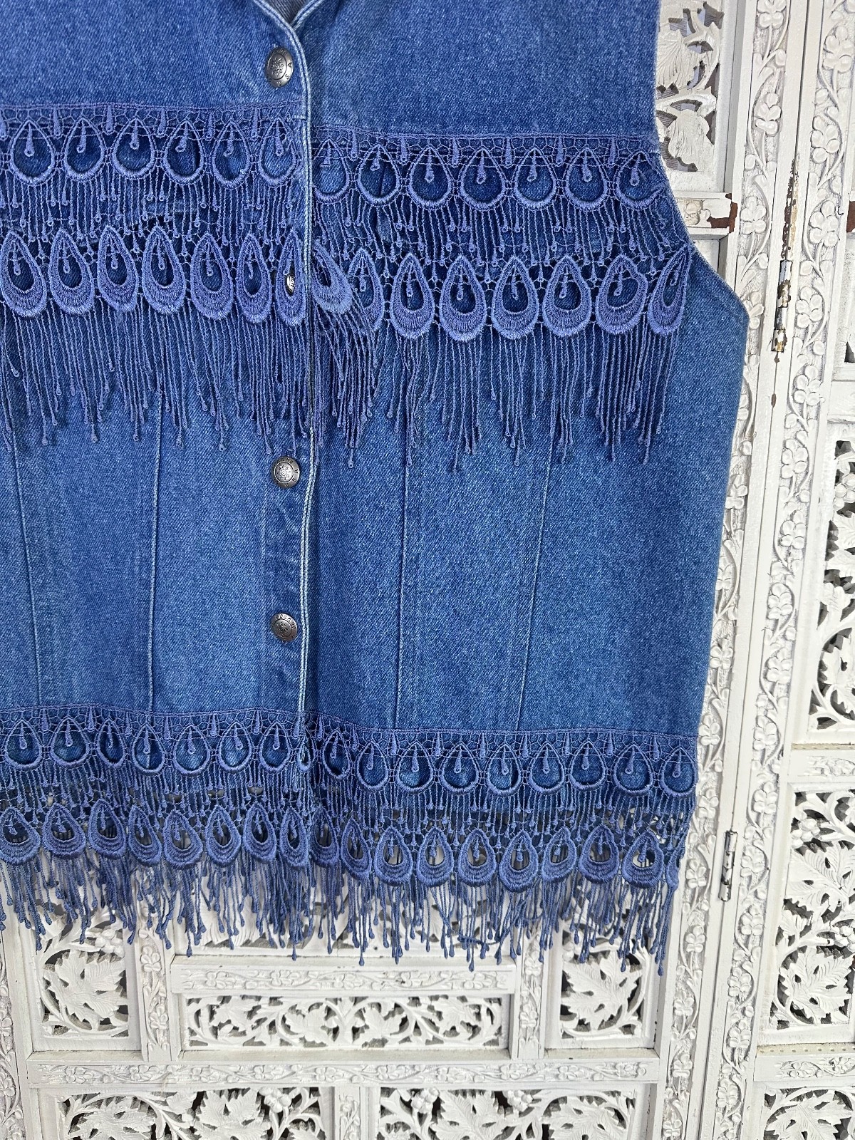 Vtg Denim Lace Fringe Western Boho Button Up Sleeveless Vest Sz XL