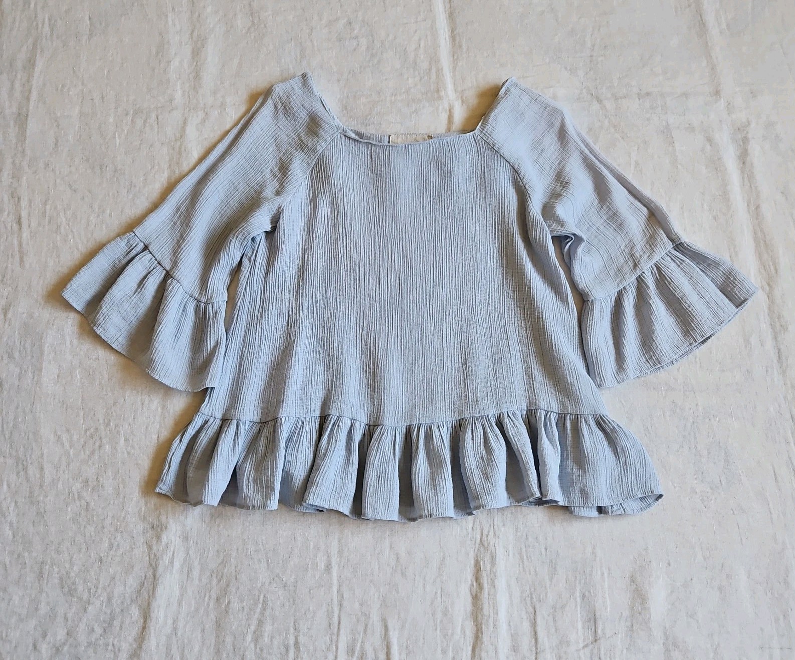 Moon River Anthropologie Blue Ruffle Boho Peasant Blouse 3/4 Flare Sleeves Small