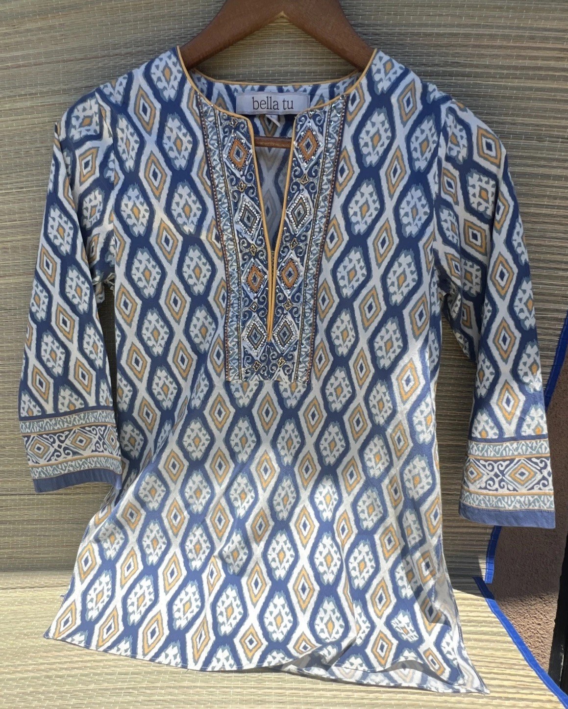 $228 Bella Tu Quinn Ikat Printed Tunic Blouse Top Blue White Size S New