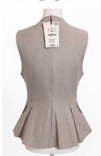 Zara Women’s Gray V-Neck Sleeveless Vest Size L