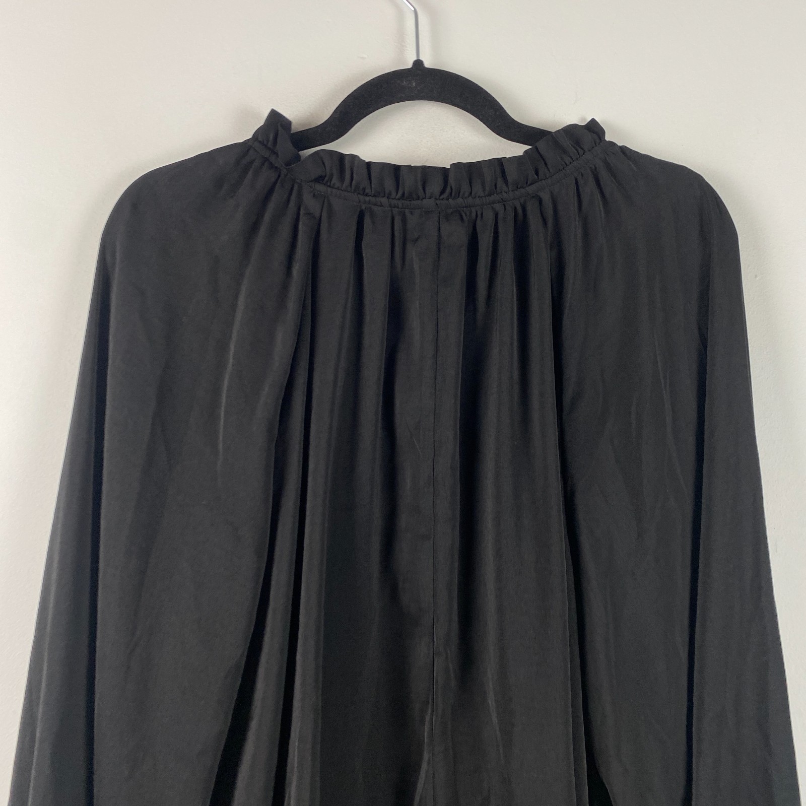 Torrid Satin Tie-Front Peasant Blouse Size 2X Black Ruffle Popover