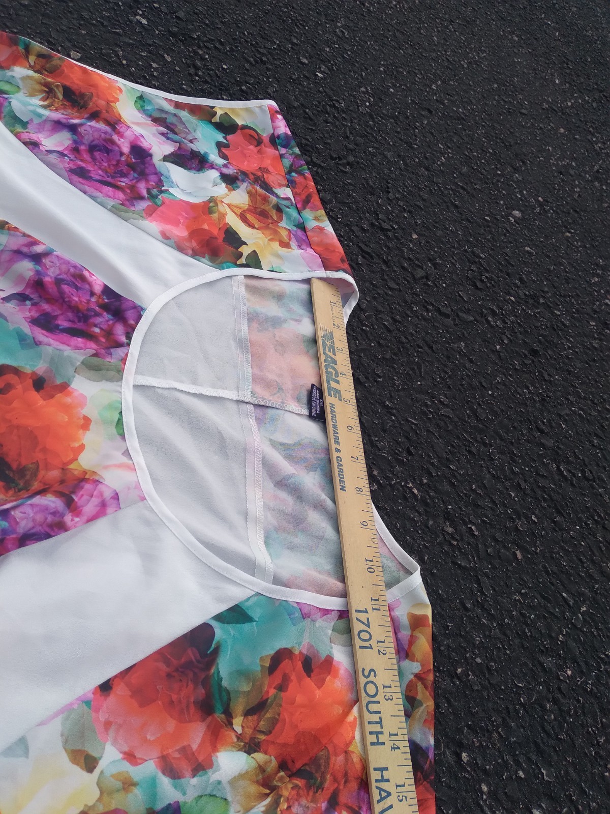 City Chic 2XL Sleeveless Shirt Floral White Red