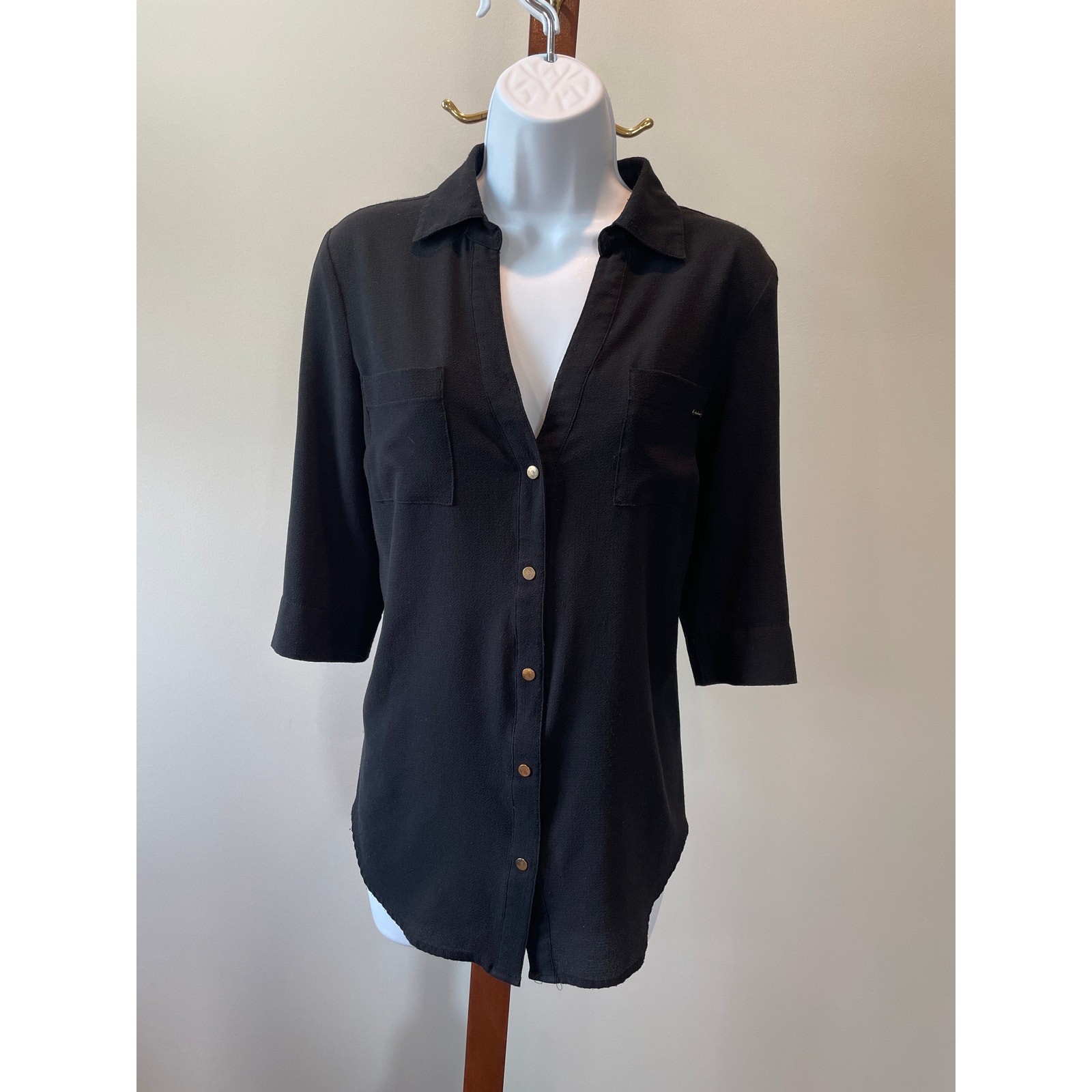 Bebe Size M Black Top Gold Detail Old‑Money Style Snap & Buckle Accents