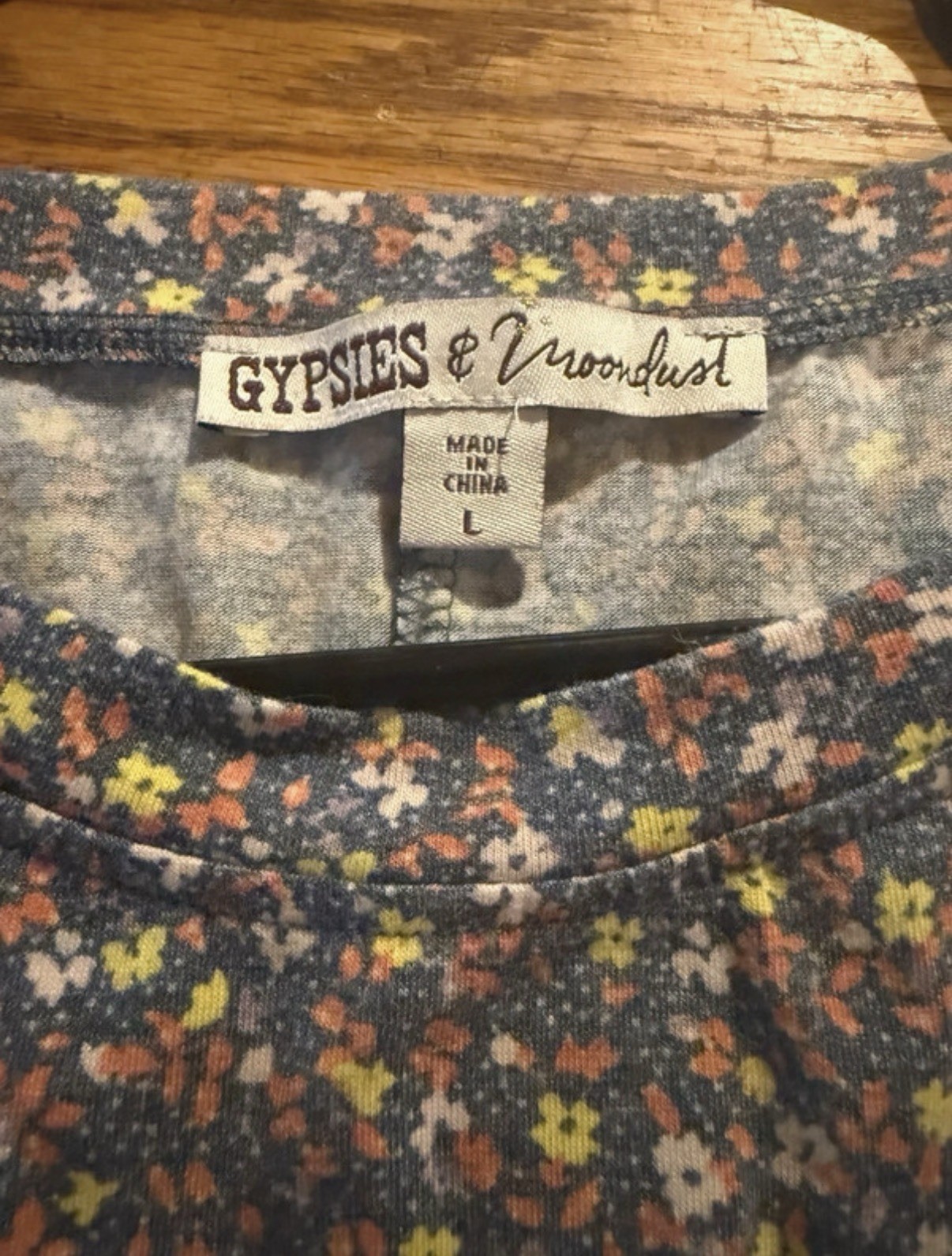 Gypsies & Moondust Women’s Blue Floral Smocked Waist Ruffle Hem Top L