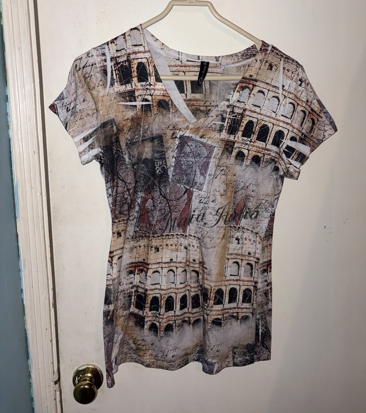 Big Bang Women’s M Multicolor Graphic Print V-Neck Italy Whimsy Tee
