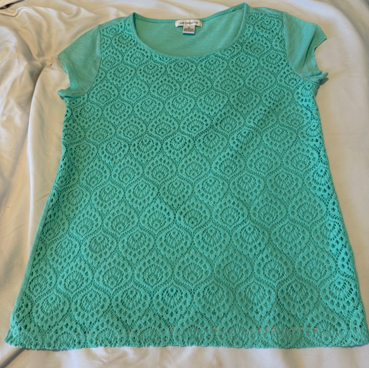 Liz Claiborne Women’s Blouse Mint Green Front Laced Round Neckline Cap Sleeves M