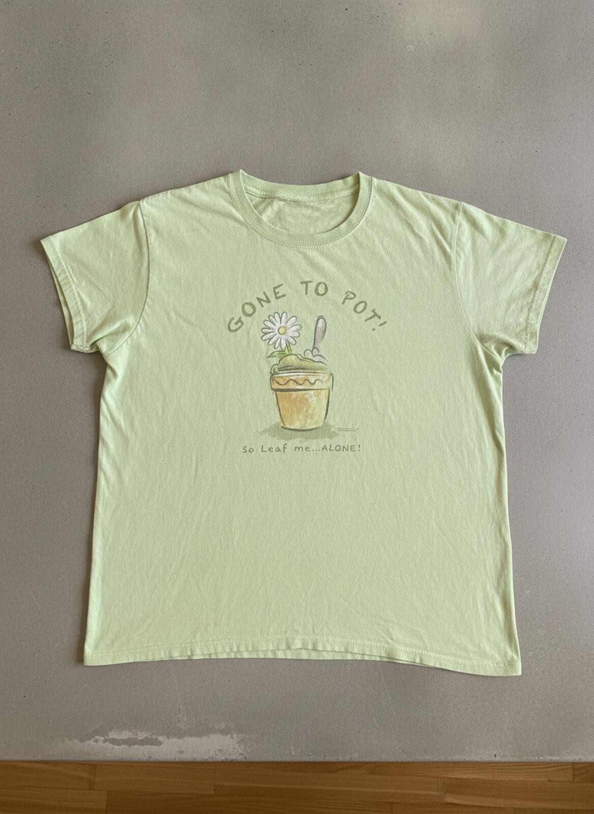 Buck Wear Women Tee L Regular Fit Green 100% Cotton Gardening Graphic Novelty