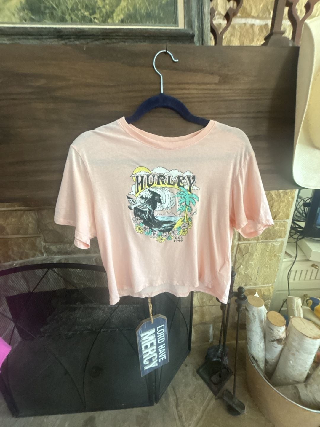 Hurley Women’s Palm Tree Wave Graphic Crop T-Shirt Peach Size Small