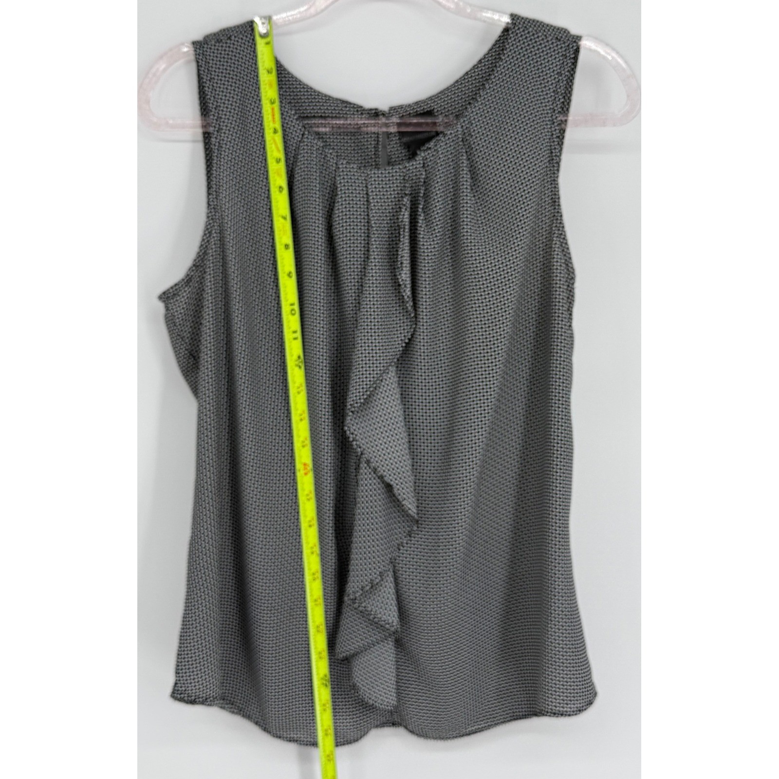Covington Womens Black White Geometric Ruffle Front Sleeveless Blouse Sz L