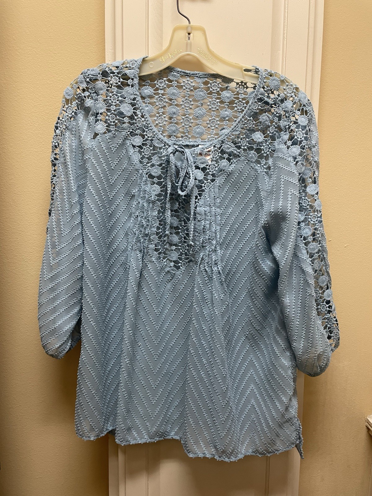 Light Blue Blouse, M, light weight Loose Fit