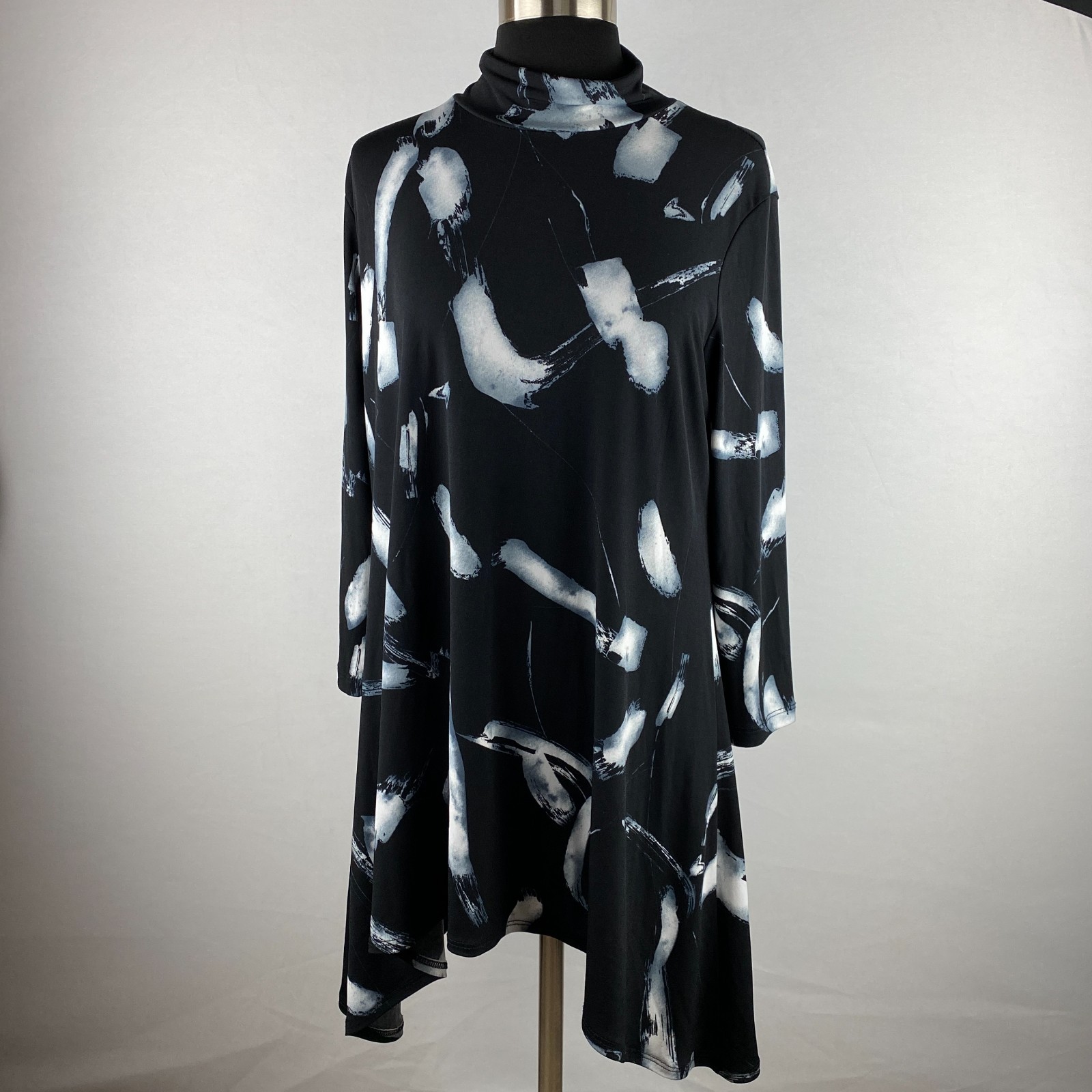 Clara Sun Woo Womens Black Gray Abstract Print Cowl Neckline Pretty Loveley M
