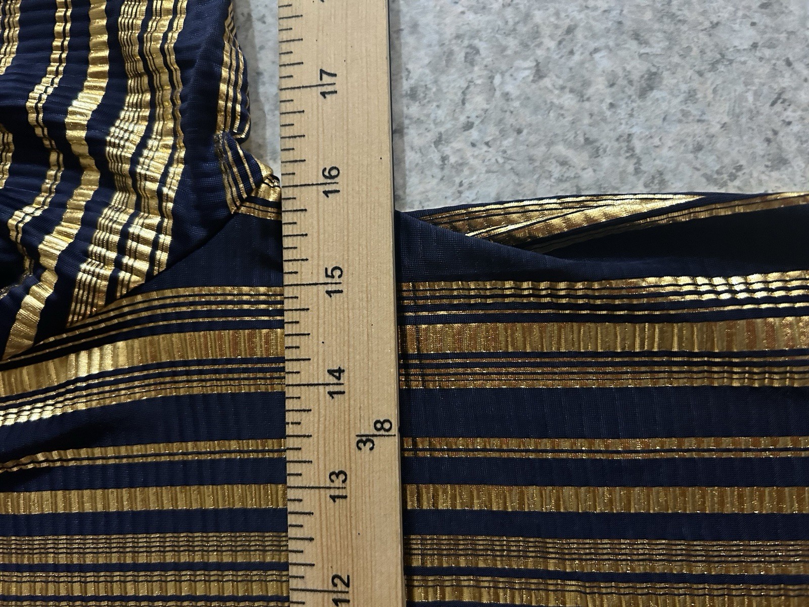 LuLaRoe Gigi fitted top in a blue and gold Striped Size S