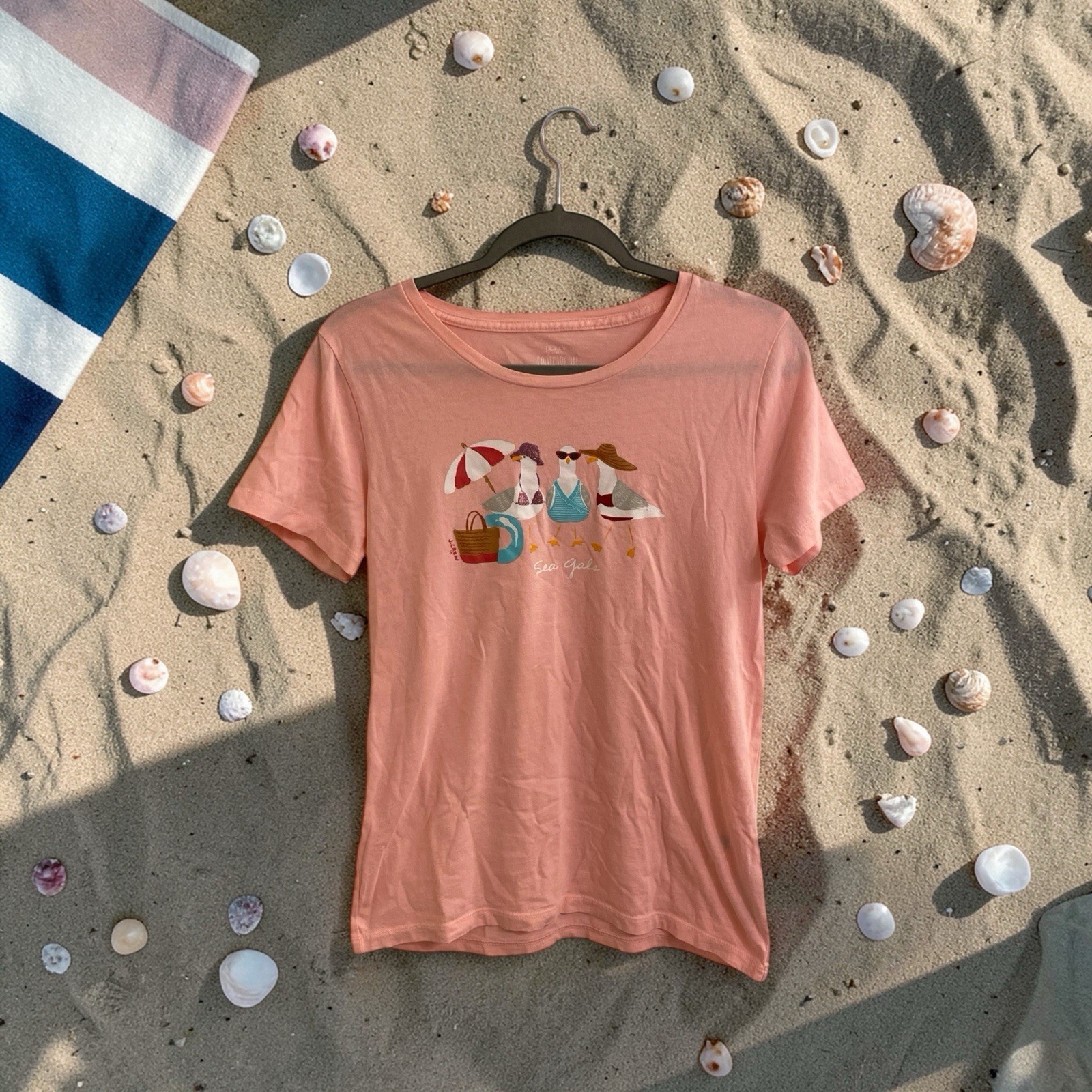 J.CREW COLLECTOR TEE “SEA GALS” SEAGULL DESIGN GIRLS BEACH TRIP SIZE MEDIUM CUTE
