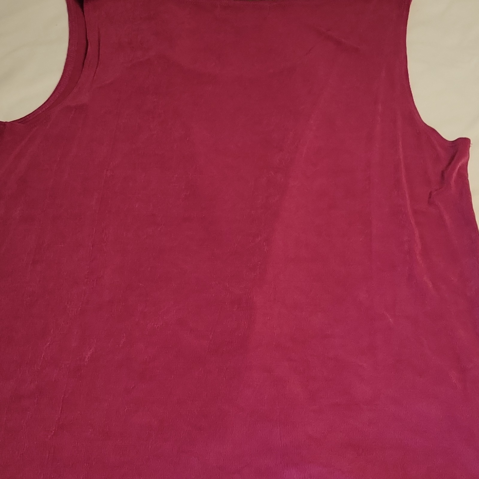 Draper’s & Damon’s Women’s Burgundy Solid Knit Sleeveless Scoop Neck Tank L/G