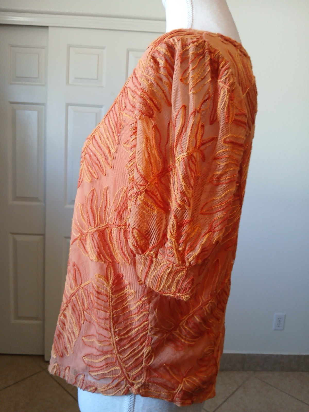 Kim & Cami S Coral Mesh Leaf Embroidered Puff Sleeve Sheer Blouse