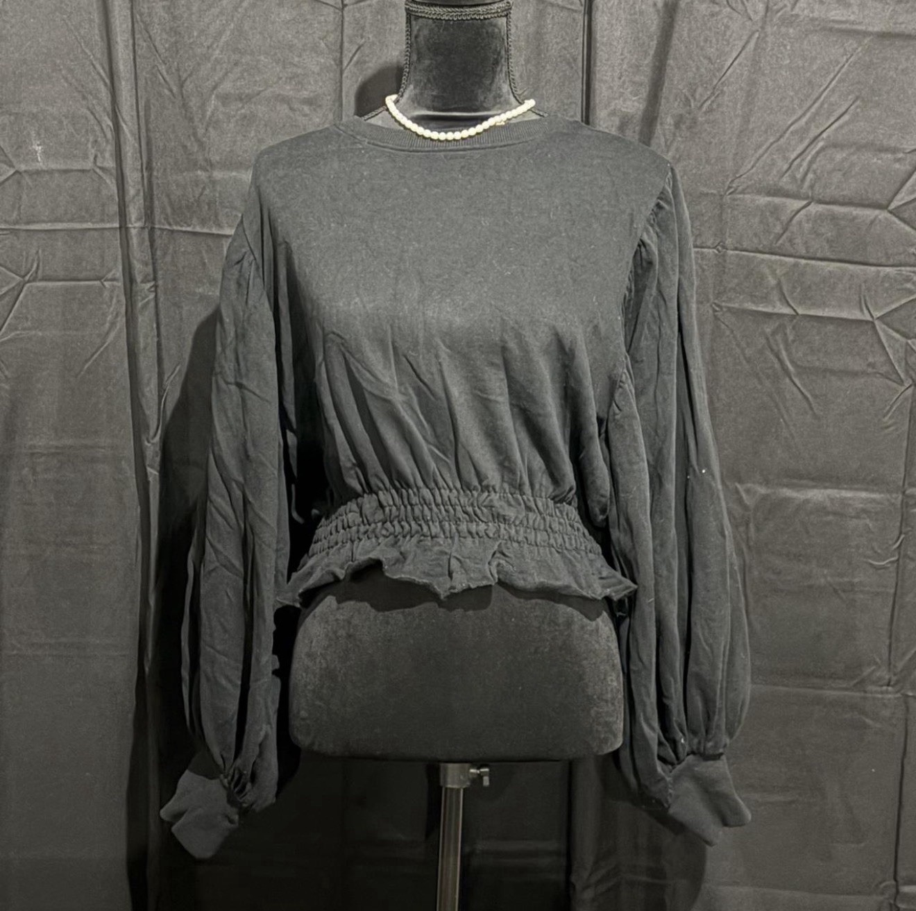 Zara Puffer Sleeve Black Top Size Medium