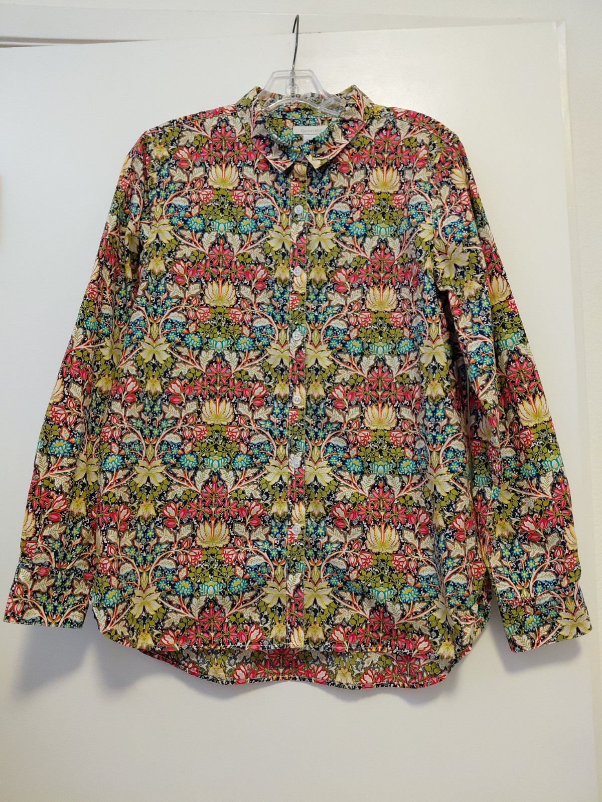 Garnet Hill Cotton Button Up Blouse Floral Green Red Blue Long Sleeves 10