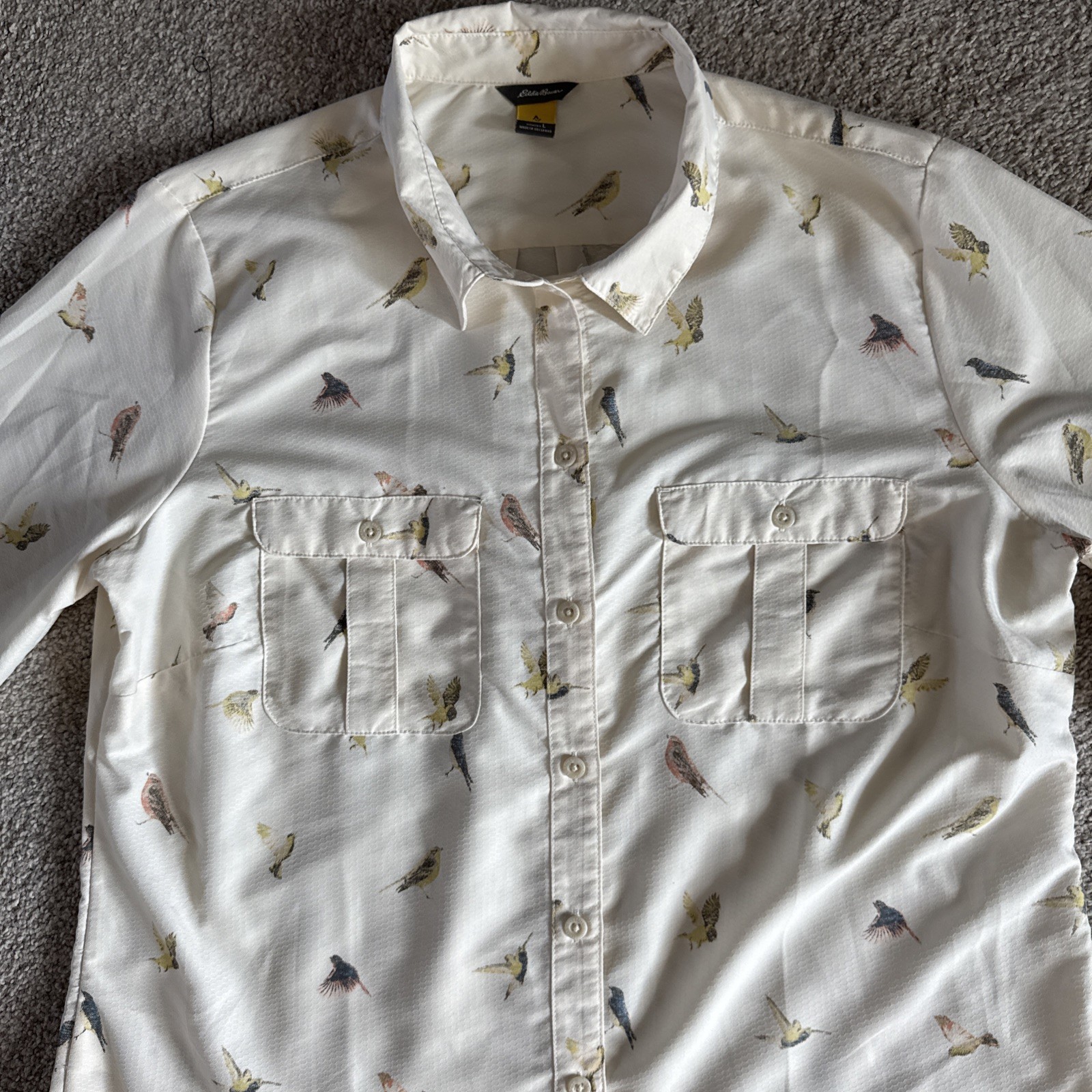 Eddie Bauer Travex Classic Fit Cream Birds Pattern Nylon Blend Long Sleeve L